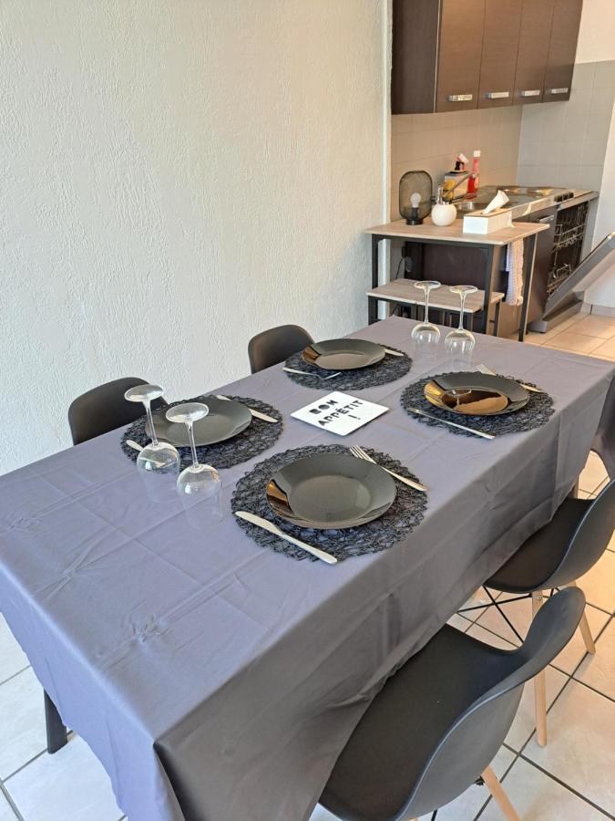 Villa Chez David Cholet Esterno foto
